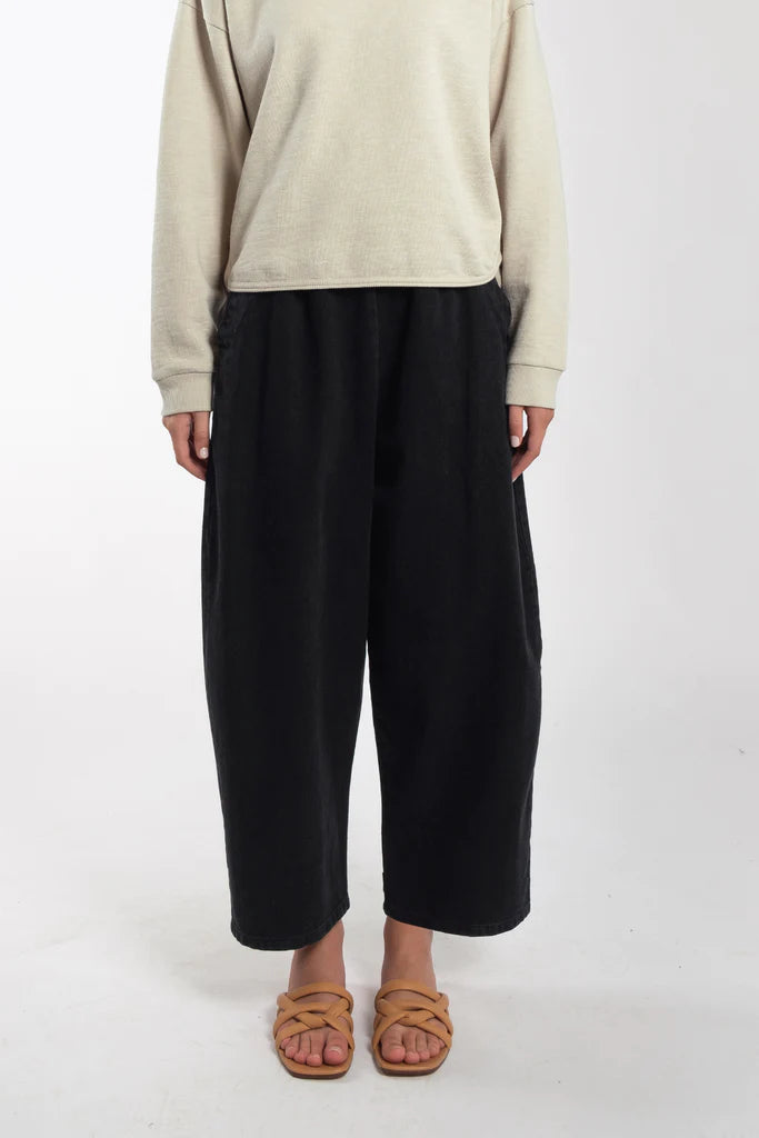 Barrel Pant / Faded Black