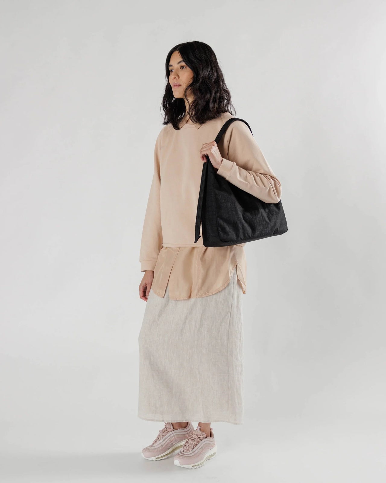 Nylon Shoulder Bag / Black