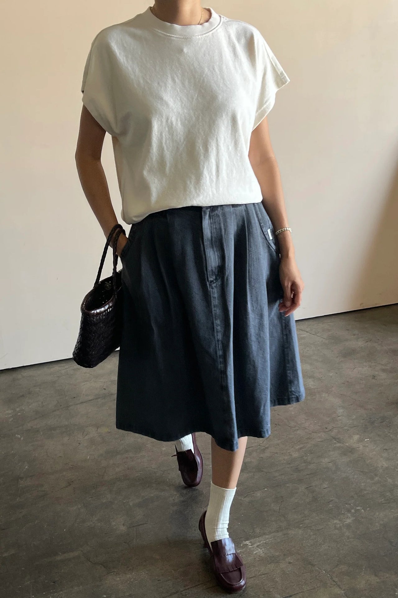 Farm Girl Skirt / Black Denim